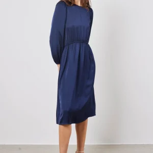 Robe midi en satin
