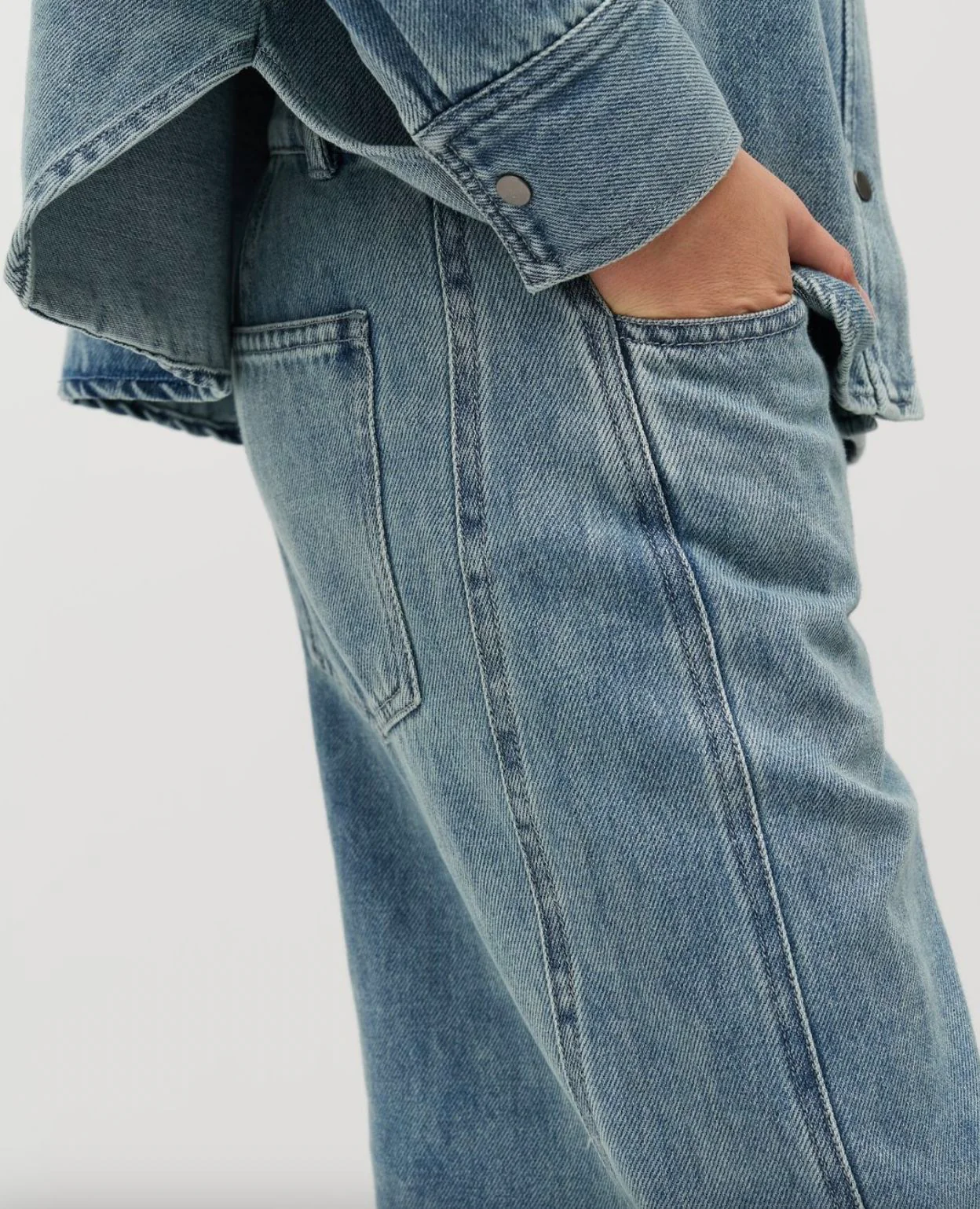 Jean bleu clair Katyn – Image 3