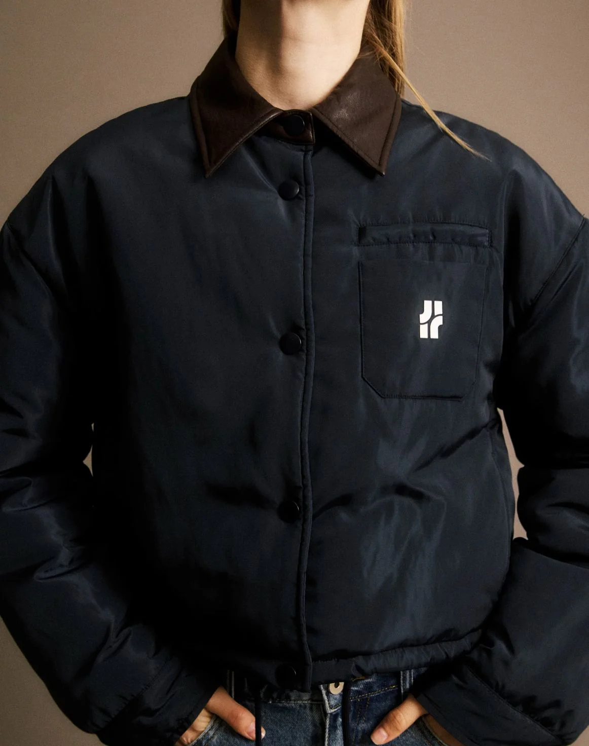 Doudoune navy col marron Alixe – Image 3