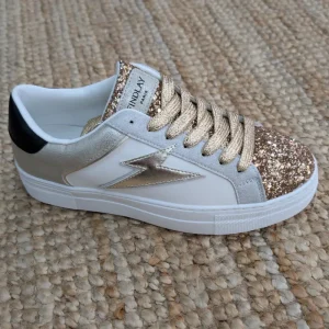 Baskets « noires ou blanches »