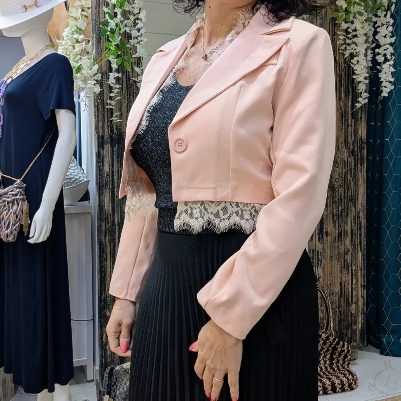 Blazer court avec dentelle – Image 2