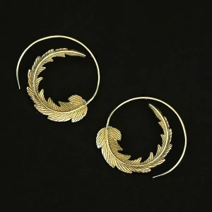 Boucle d'oreille boho spirale plume