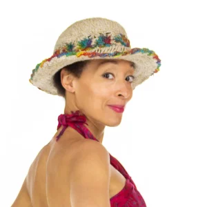 Chapeau en chanvre et coton crocheté