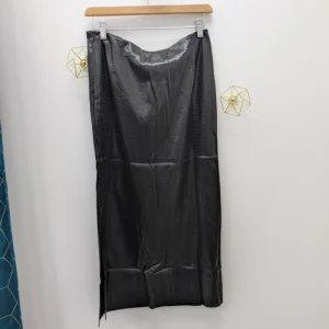 Jupe longue noire « fêtes »