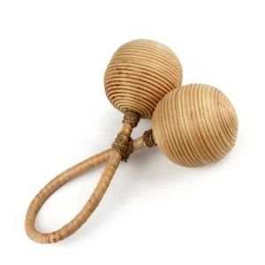 Maraca double en rotin, Instrument
