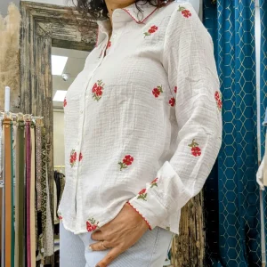 Onado chemise « blanche/fleurs rouges »