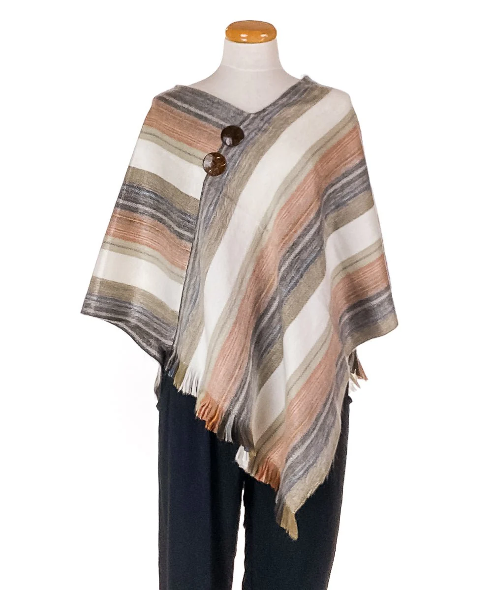 Poncho à boutons de l'Équateur – Image 9