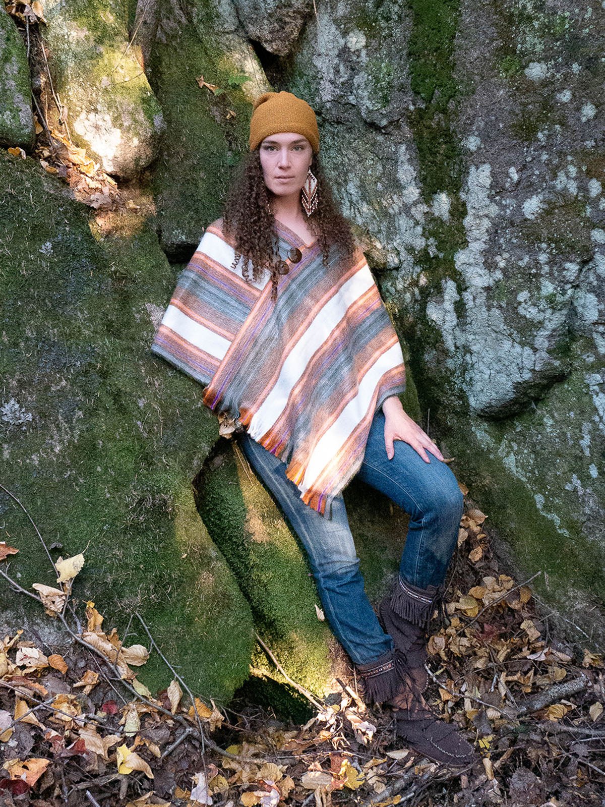 Poncho à boutons de l'Équateur – Image 3