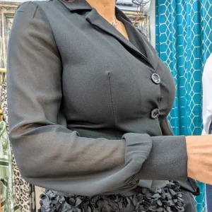 Veste courte « manches tulle »